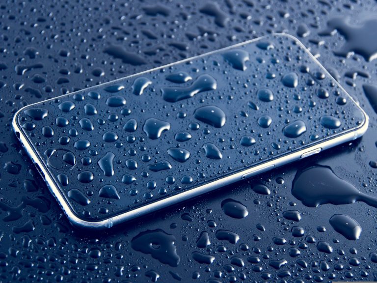 Telefon Suya Düştüğünde İlk 10 Dakikada Yapılması Gerekenler