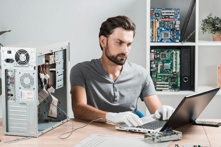 Laptop Neden Yavaşlar? Samsun’da Bilgisayar Hızlandırma Rehberi